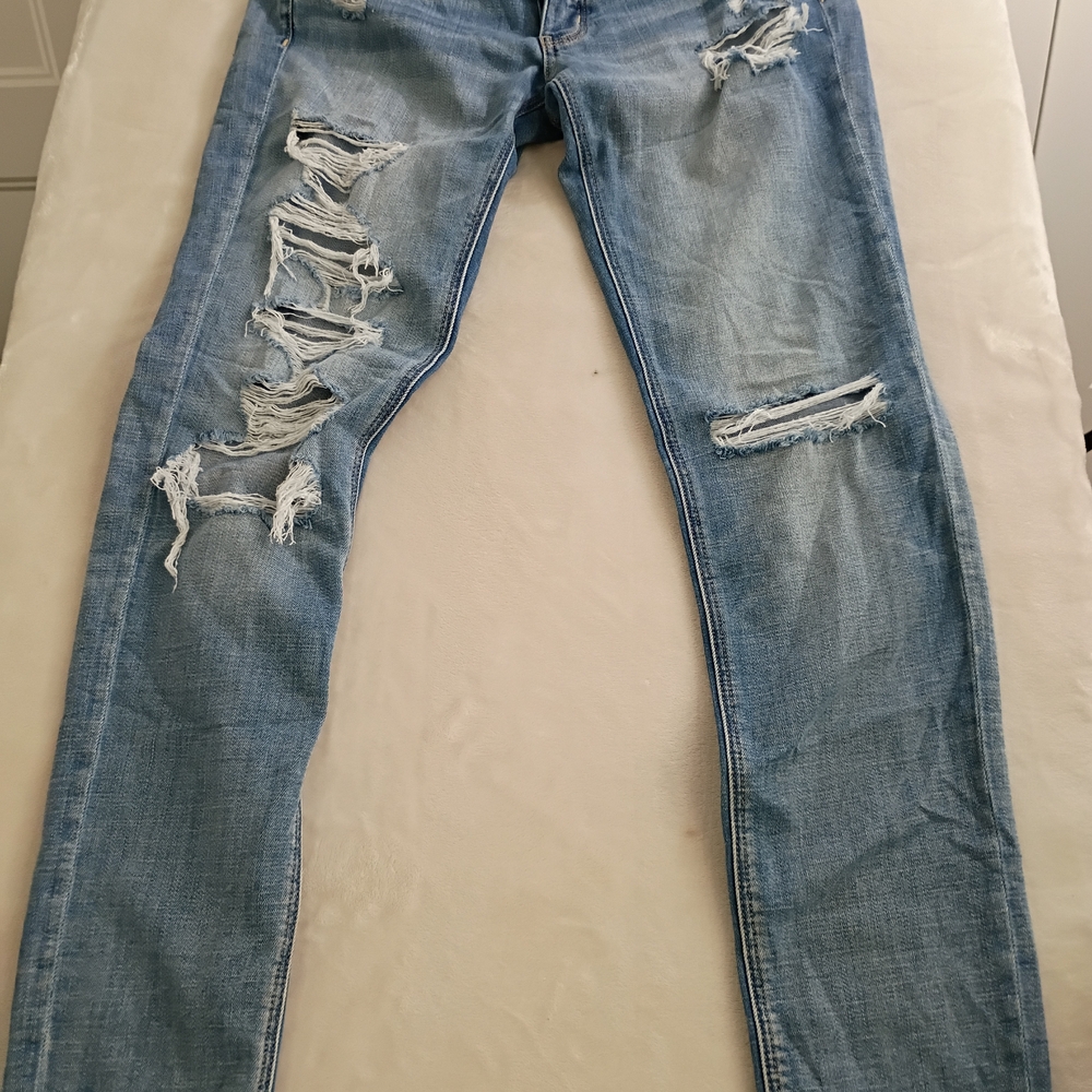 American Eagle Outfitters Tomgirl Light Blue Distressed  Jeans